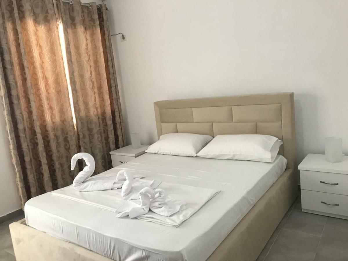 Bregu D.Etit. Bed & Breakfast Vlore Luaran gambar